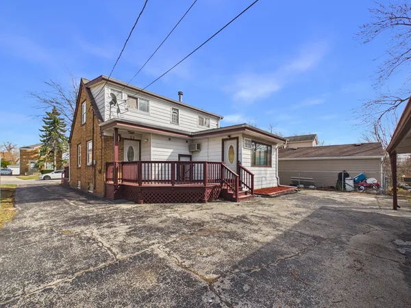 $329,900 | 2522 Westbrook Drive, Franklin Park, IL 60131