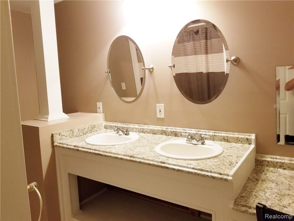 9090 West Sargent Road Fowlerville, MI 48836 - Photo 21 of 37 20170704_011333.jpg