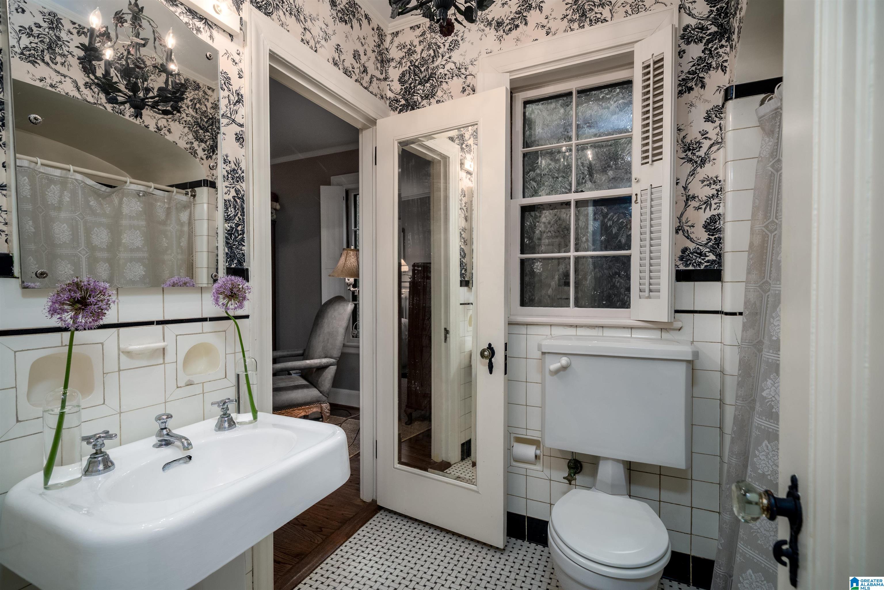 2724 Canterbury Road Birmingham, AL 35223 - Photo 50 of 93