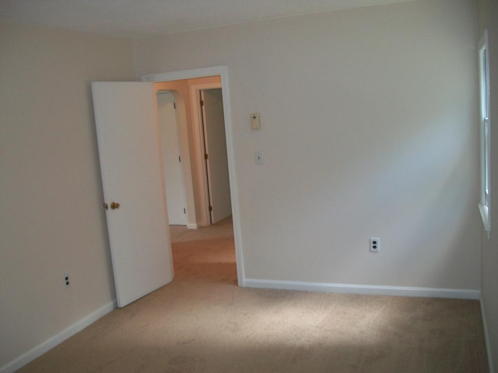 377 North Village Road Loudon, NH 03307 - Photo 18 of 24
