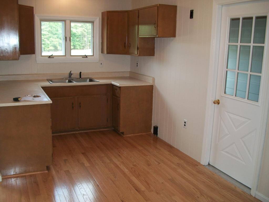 377 North Village Road Loudon, NH 03307 - Photo 10 of 24