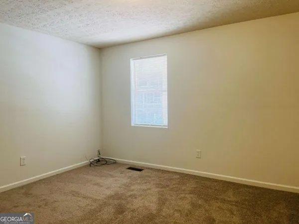 $1,595 | 615 Chattahoochee Street, LaGrange, GA 30241