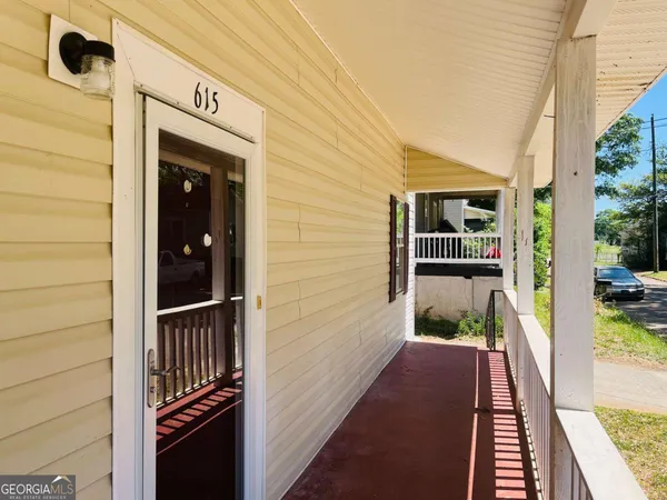 $1,595 | 615 Chattahoochee Street, LaGrange, GA 30241