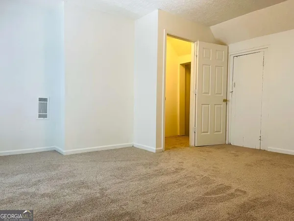 $1,595 | 615 Chattahoochee Street, LaGrange, GA 30241