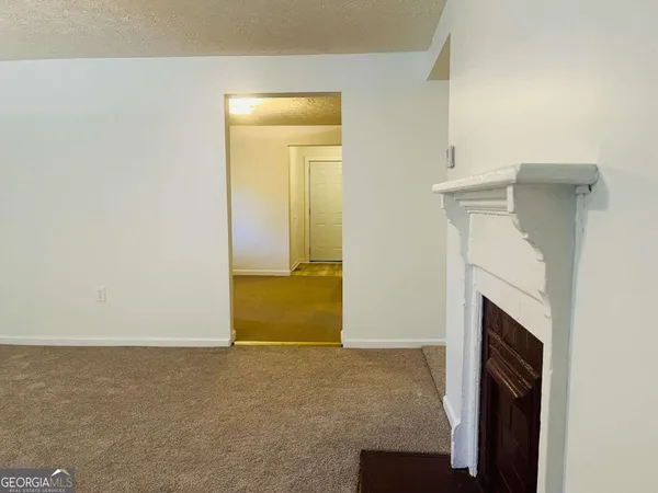 $1,595 | 615 Chattahoochee Street, LaGrange, GA 30241