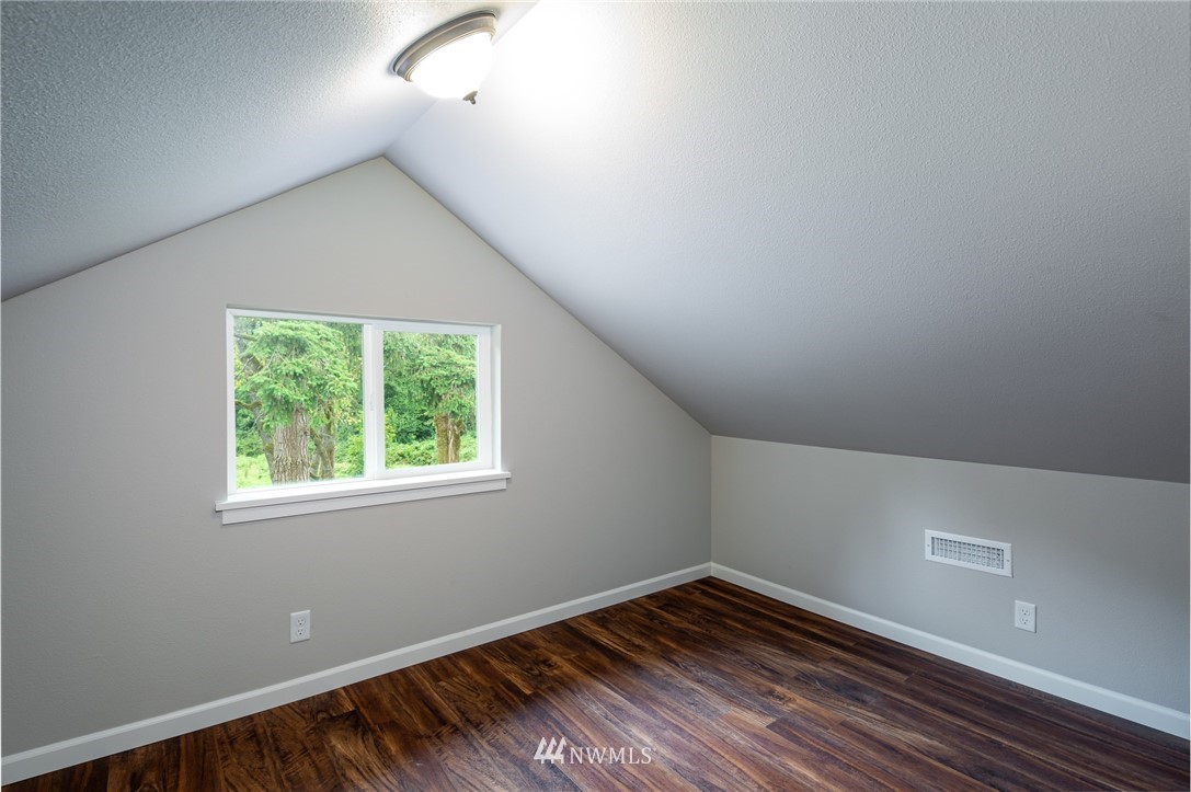 1310 Hall Road Arlington, WA 98223 - Photo 16 of 32 Gallery Image 16