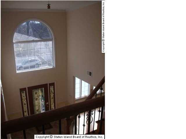 43 Shore Acres Road Staten Island, NY 10305 - Photo 3 of 16 Additional Photo