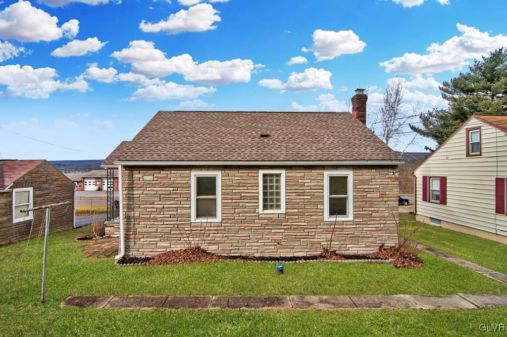665 Interchange Road Lehighton, PA 18235 - Photo 6 of 28 Rear of Home