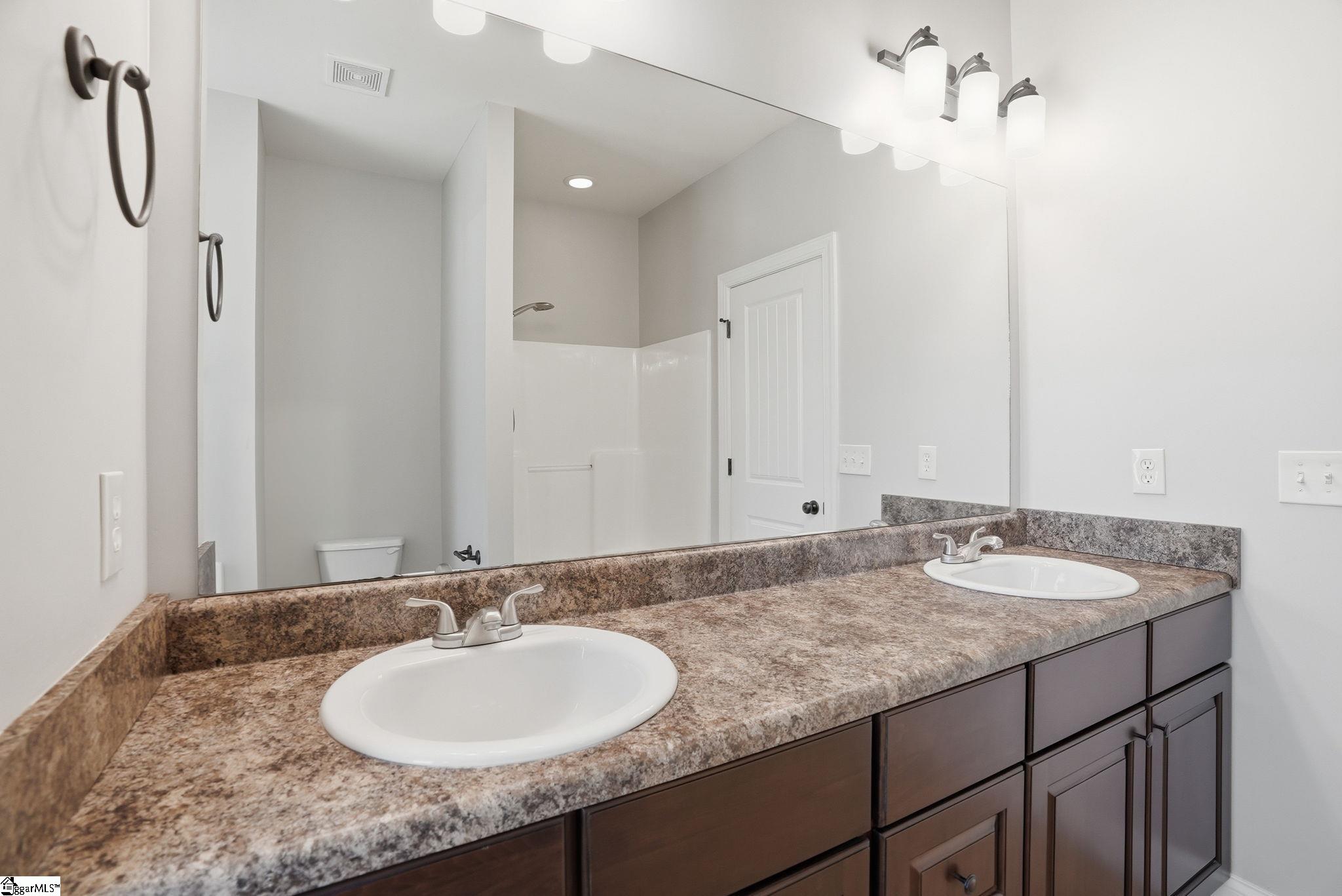 44 CrossLand Way Greer, SC 29651 - Photo 17 of 38