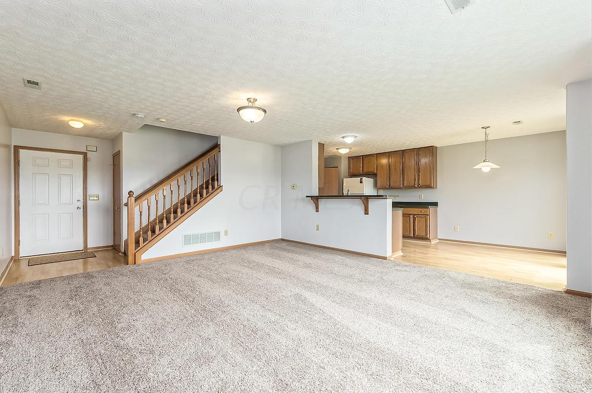 2125 Ripple Road Hilliard, OH 43026 - Photo 5 of 50 Gallery Image 5