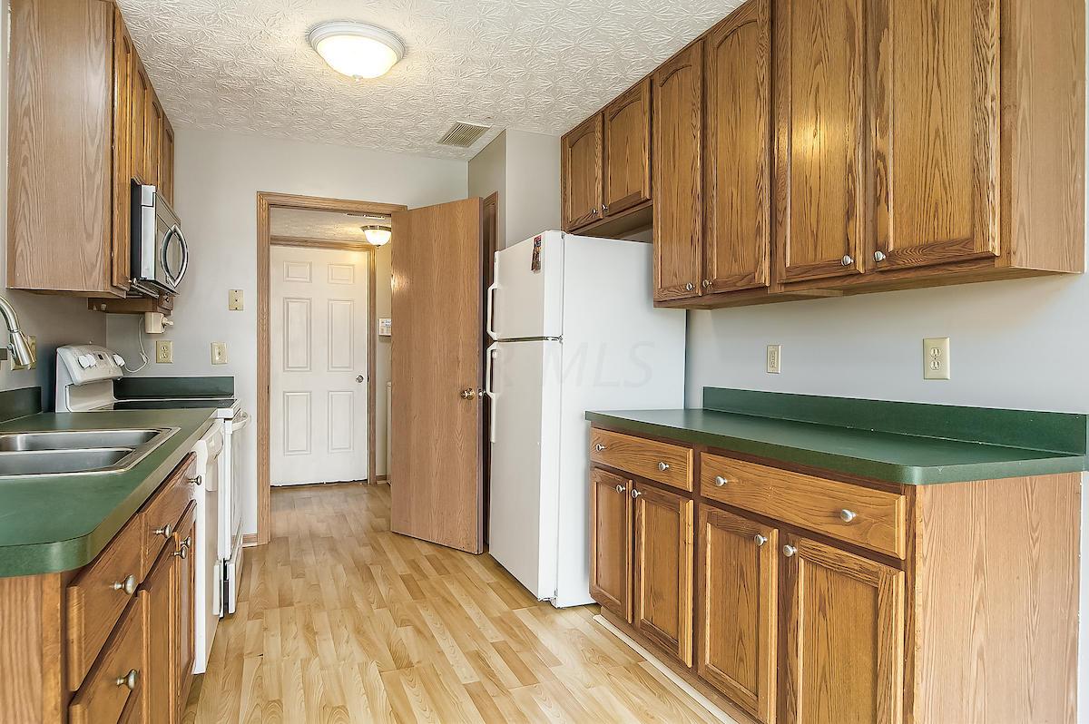 2125 Ripple Road Hilliard, OH 43026 - Photo 9 of 50 Gallery Image 9