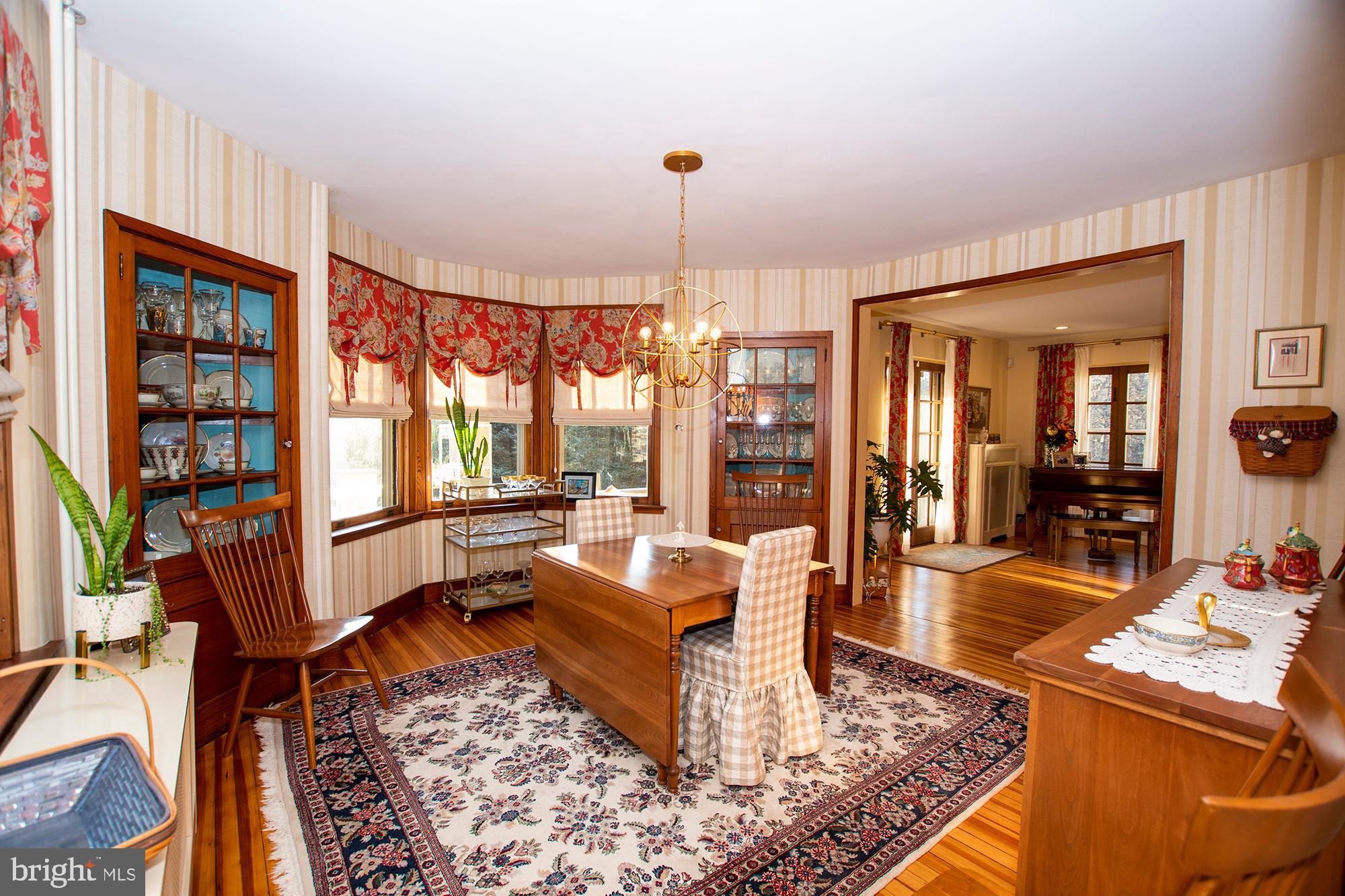 270 South Ridley Creek Road Media, PA 19063 - Photo 17 of 71 Dining room with built-ins