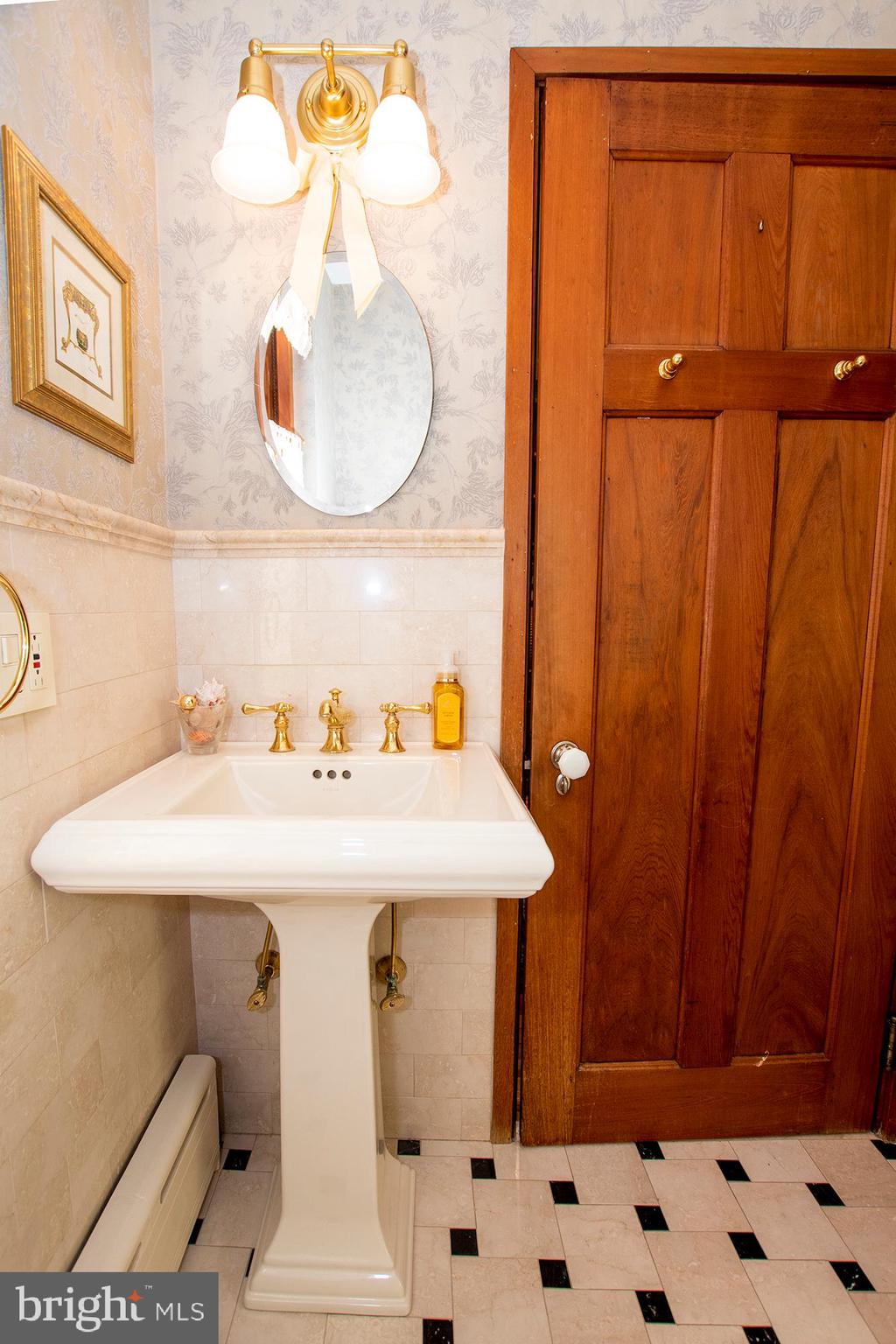 270 South Ridley Creek Road Media, PA 19063 - Photo 35 of 71 first floor renovated full bath