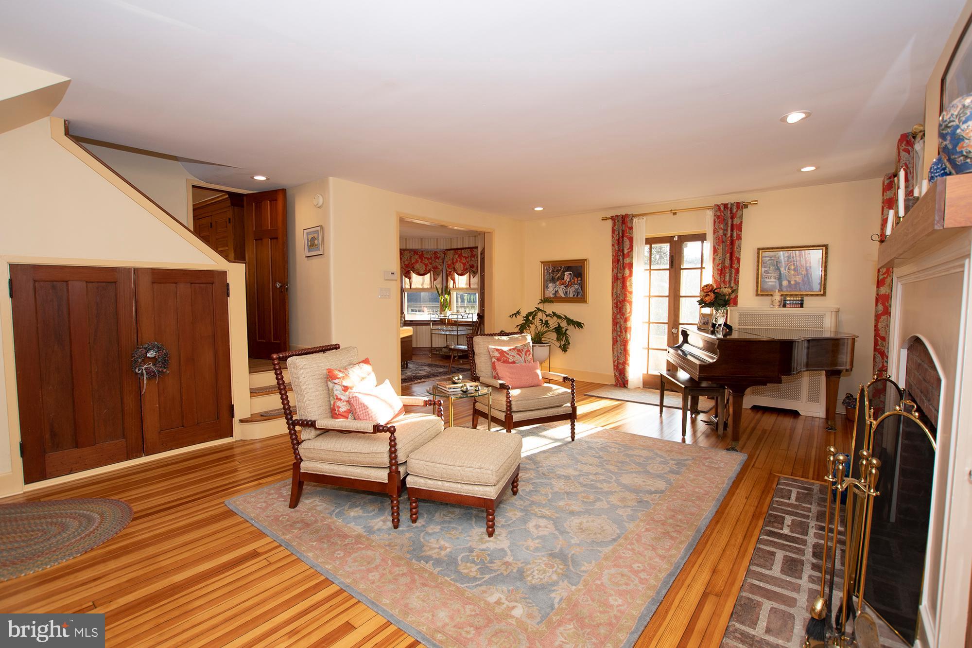 270 South Ridley Creek Road Media, PA 19063 - Photo 10 of 71 Living room with exit to covered porch