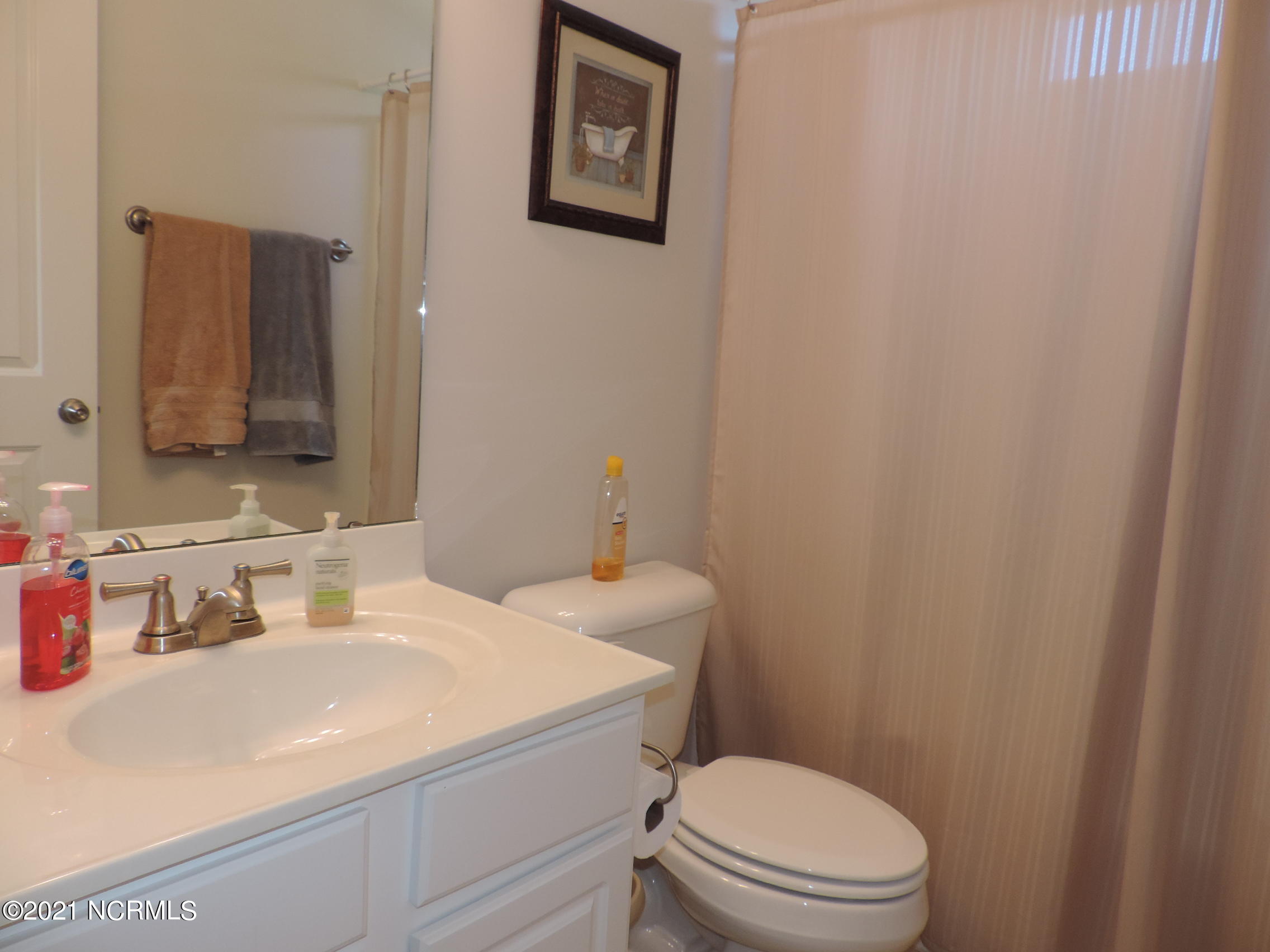138 Pine Cove Road New Bern, NC 28562 - Photo 5 of 26 DSCN9308