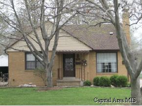 2316 South Walnut Street Springfield, IL 62704 - Photo 1 of 7