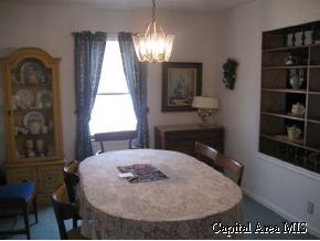 2316 South Walnut Street Springfield, IL 62704 - Photo 2 of 7
