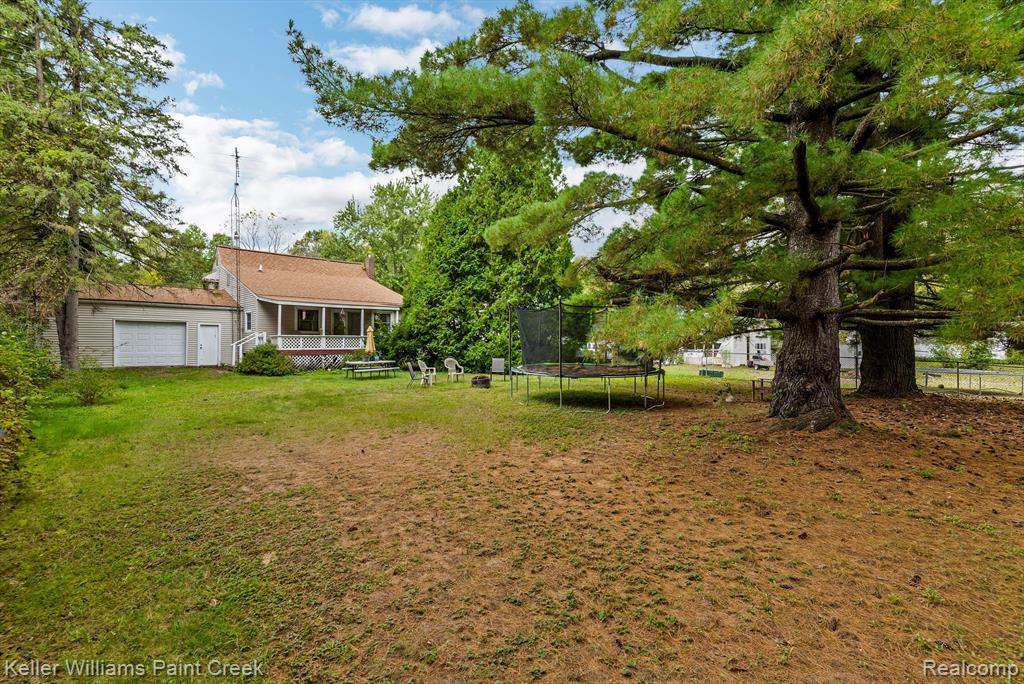 4304 Branch Road Flint, MI 48506 - Photo 33 of 37