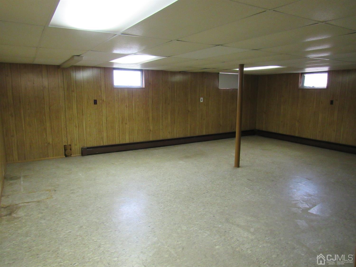 1375 Sioux Road North Brunswick, NJ 08902 - Photo 15 of 21 Gallery Image 15