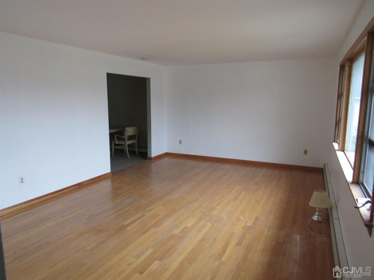 1375 Sioux Road North Brunswick, NJ 08902 - Photo 5 of 21 Gallery Image 5