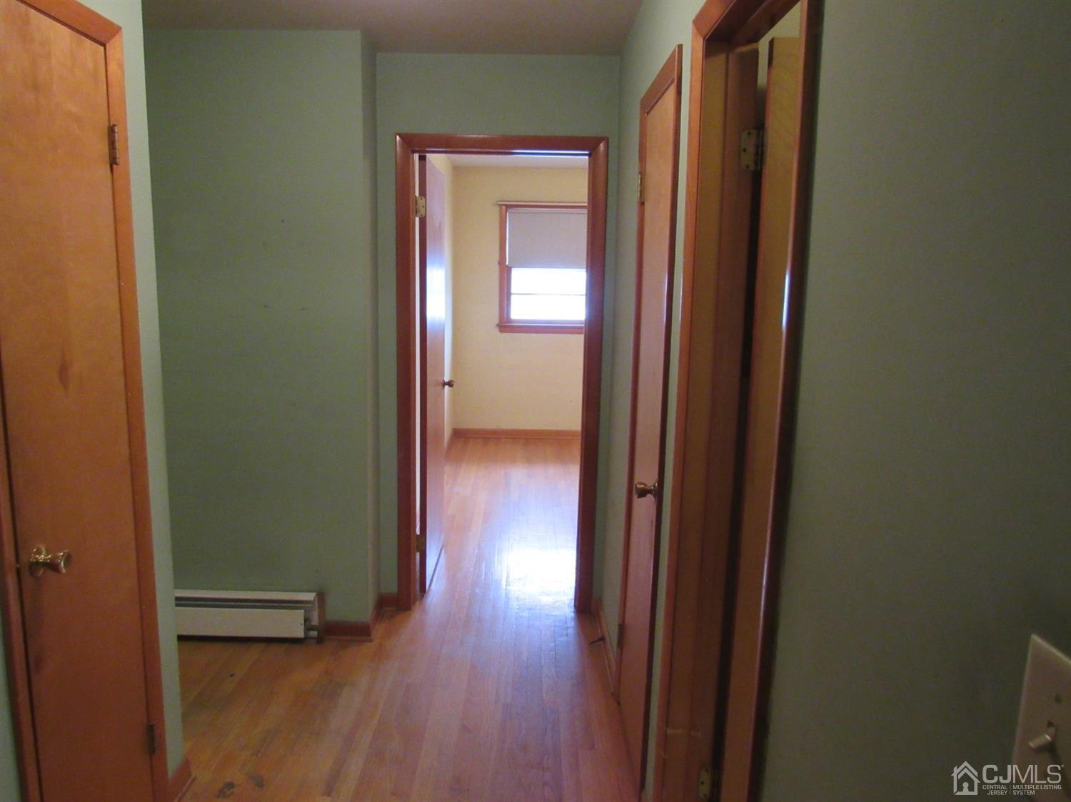 1375 Sioux Road North Brunswick, NJ 08902 - Photo 8 of 21 Gallery Image 8