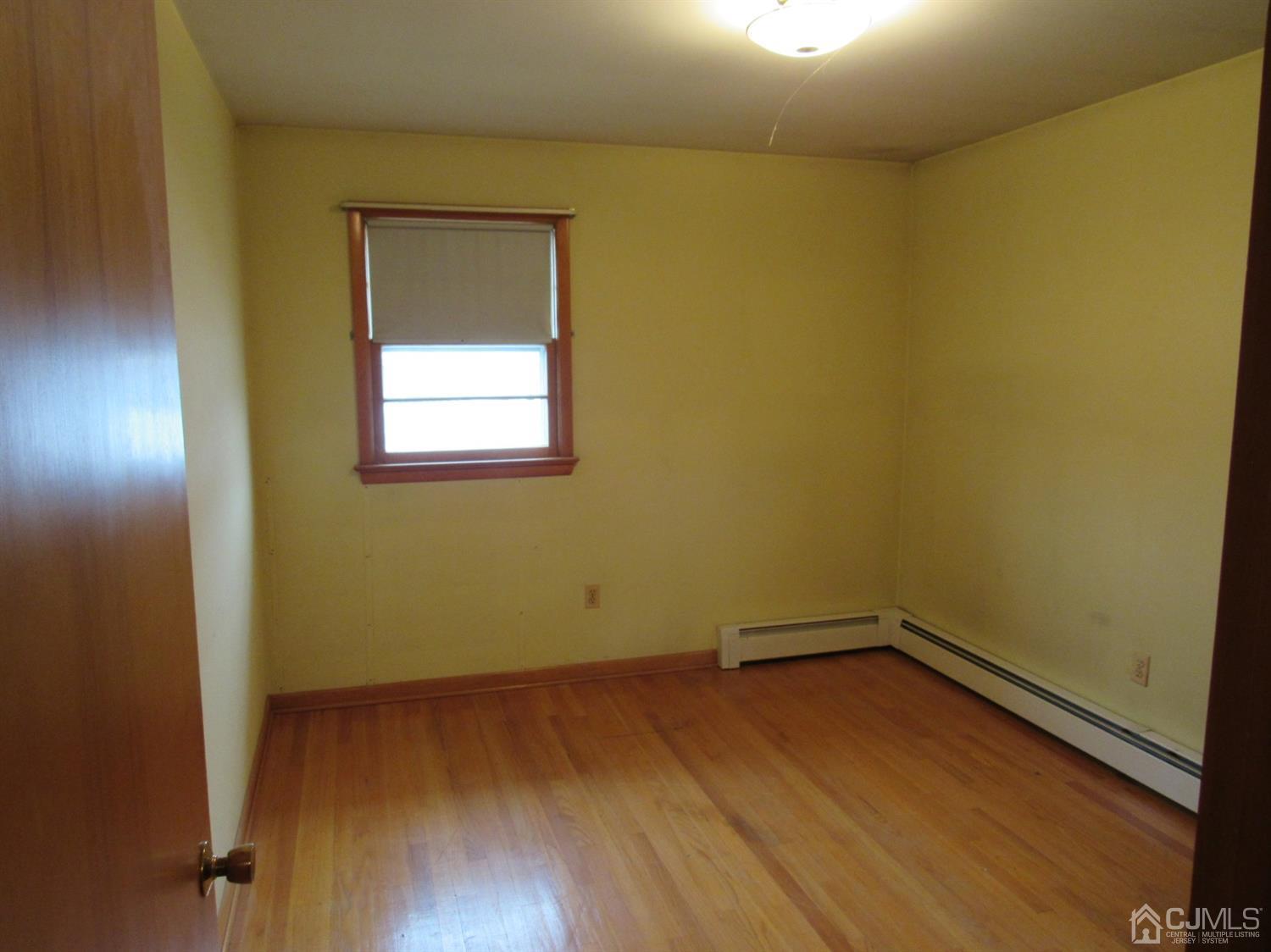 1375 Sioux Road North Brunswick, NJ 08902 - Photo 9 of 21 Gallery Image 9