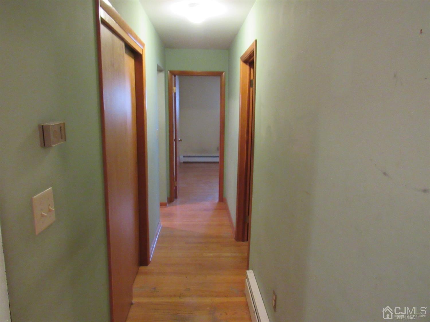 1375 Sioux Road North Brunswick, NJ 08902 - Photo 10 of 21 Gallery Image 10