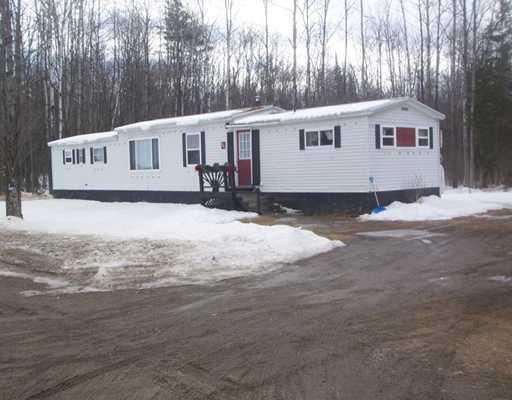 255 Whittier Road Farmington, ME 04938 - Photo 1 of 25 Exterior Front.