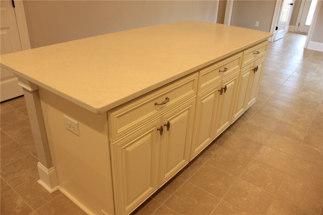 182 Blasted Rock Road Auburn, AL 36830 - Photo 8 of 28 Gallery Image 8