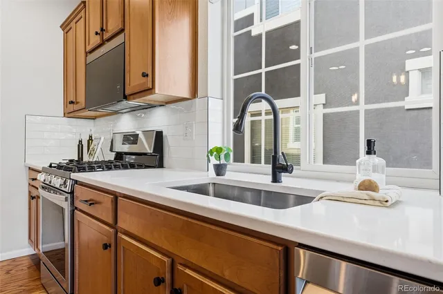 $725,000 | 212 Indian Peaks Drive, Erie, CO 80516