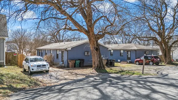 $1,800 | 208 Prince Avenue, Unit A, Nashville, TN 37207