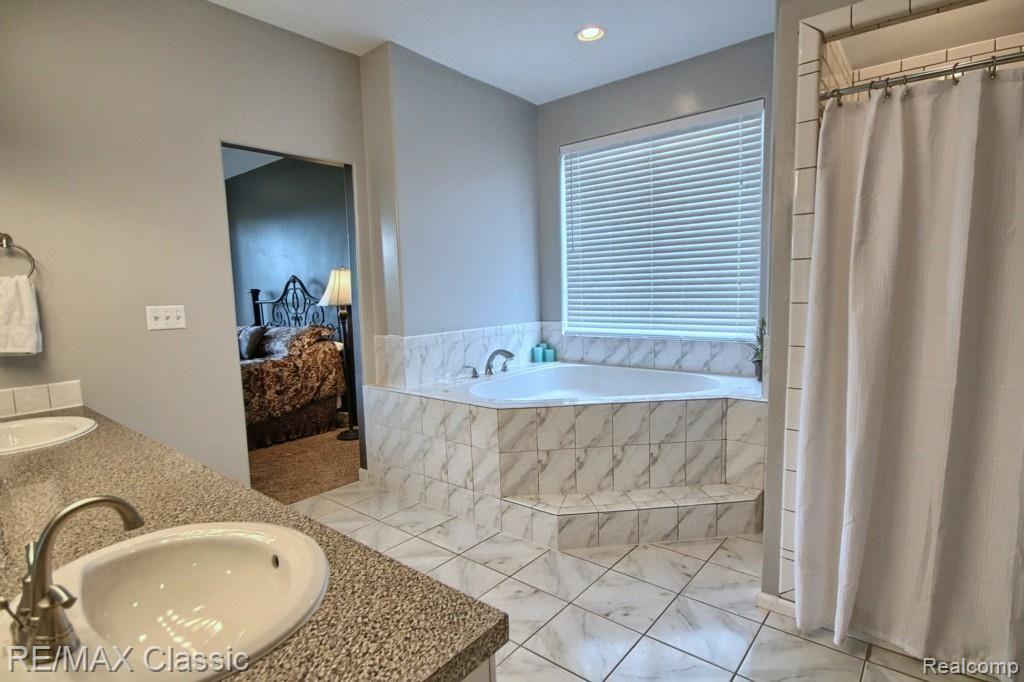8216 Bunton Road Willis, MI 48191 - Photo 18 of 32 Master Bathroom 2nd View.jpg