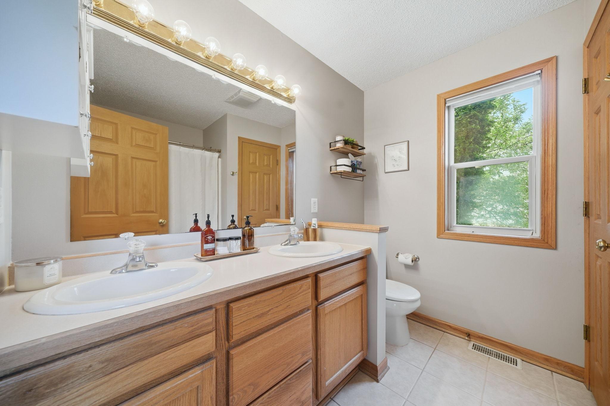 1051 Prairie Ridge Lane Lester Prairie, MN 55354 - Photo 14 of 25 Gallery Image 14
