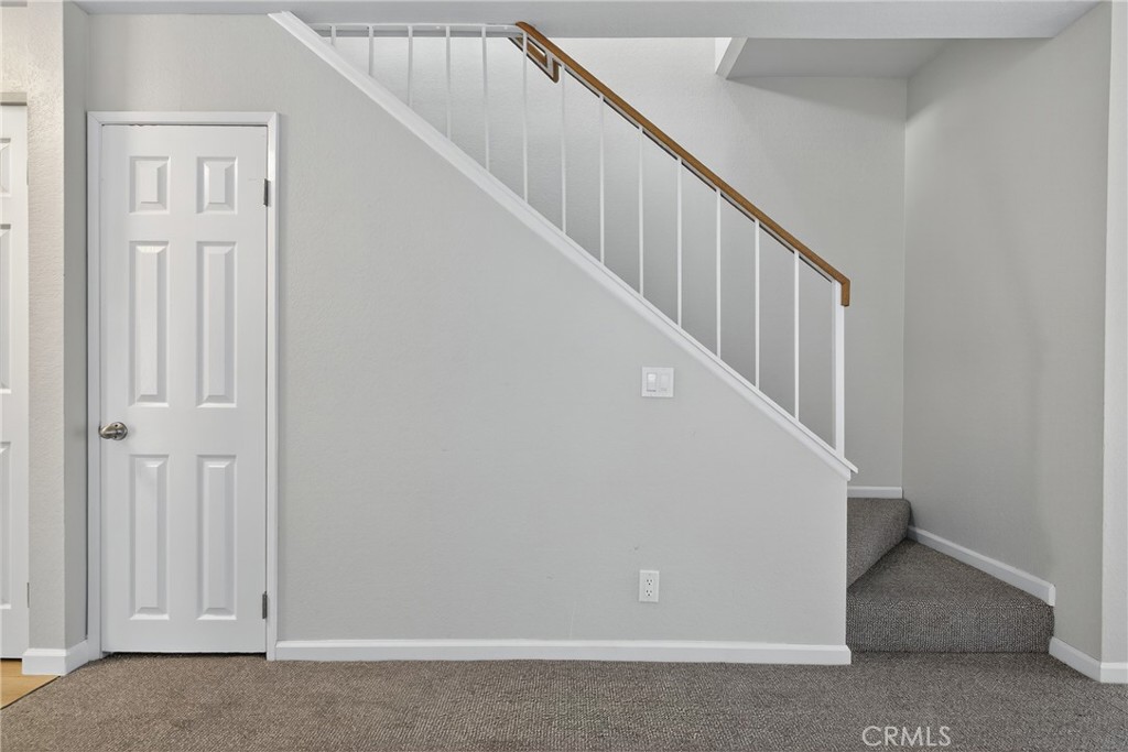 2720 Gramercy Avenue, Unit 5 Torrance, CA 90501 - Photo 15 of 35 a view of entryway
