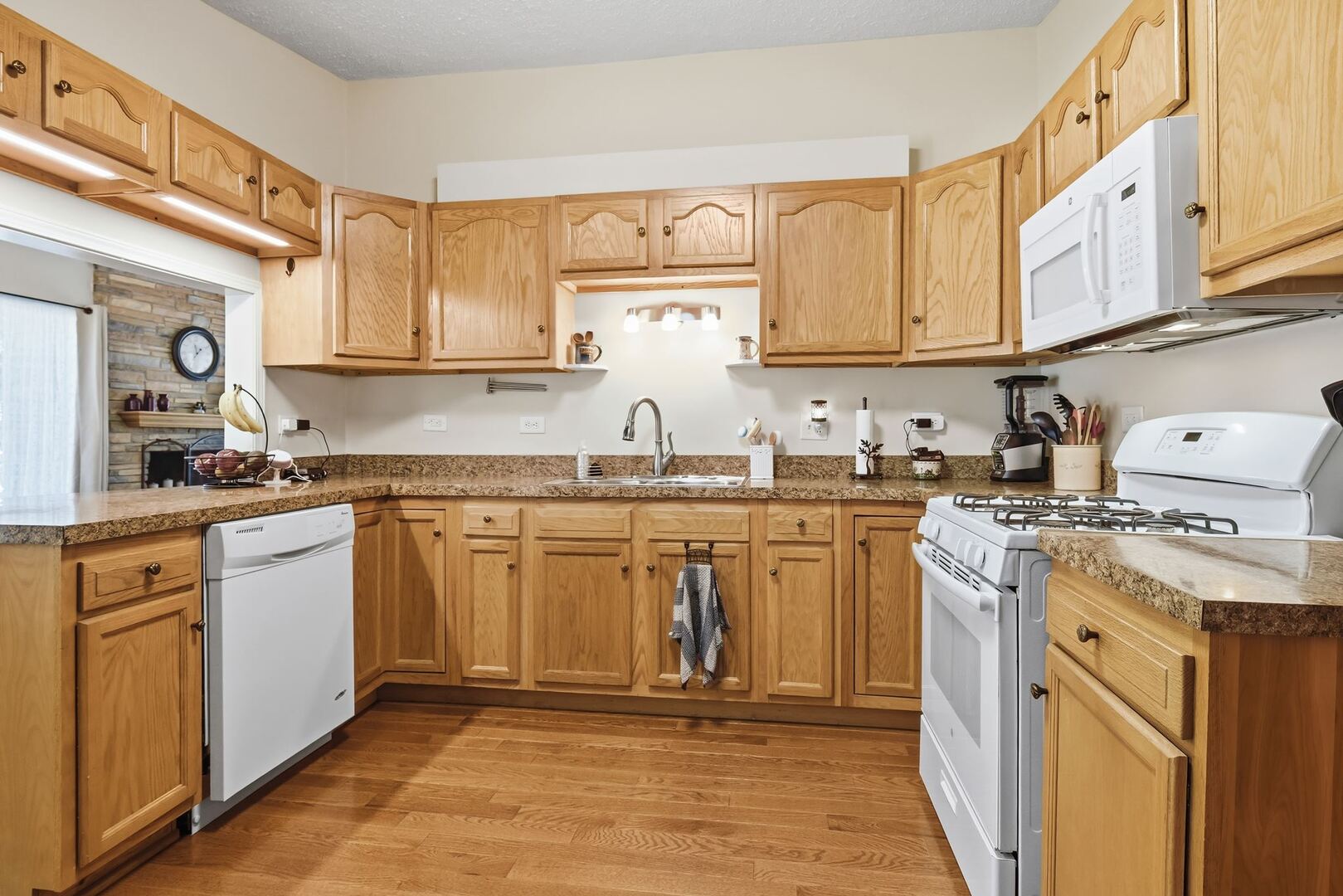 904 North School Street Normal, IL 61761 - Photo 8 of 27