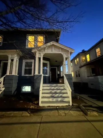 $2,000 | 42 Maple Street, Unit A, Malden, MA 02148