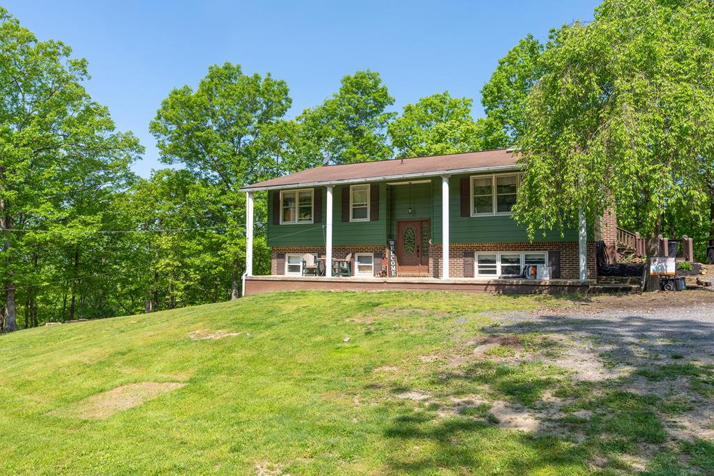 12163 Henderson Overlook Road Huntingdon, PA 16652 - Photo 1 of 39 Gallery Image 1
