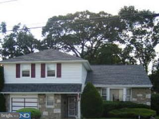 9724 Wynmill Road Philadelphia, PA 19115 - Photo 1 of 6