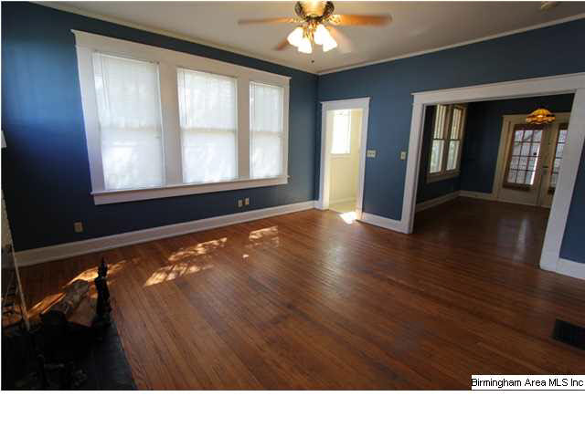 504 Goodwin Avenue Anniston, AL 36207 - Photo 11 of 27