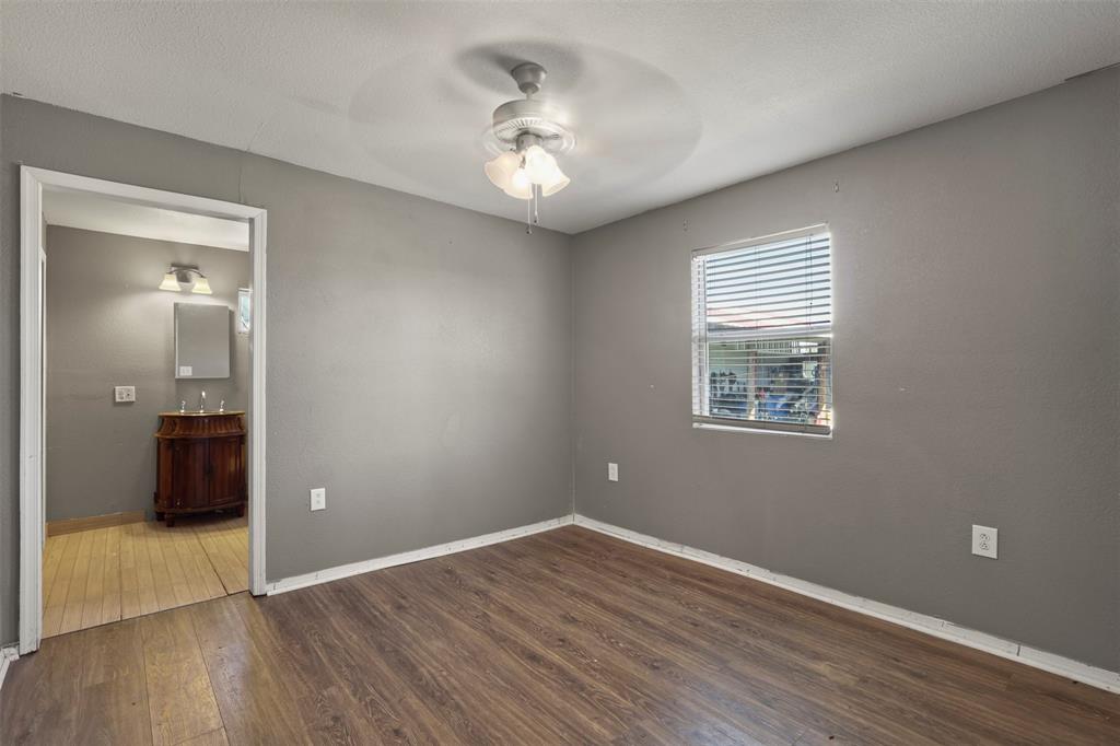 1556 John Wayne Road Kaufman, TX 75142 - Photo 25 of 33 Dwelling Unit