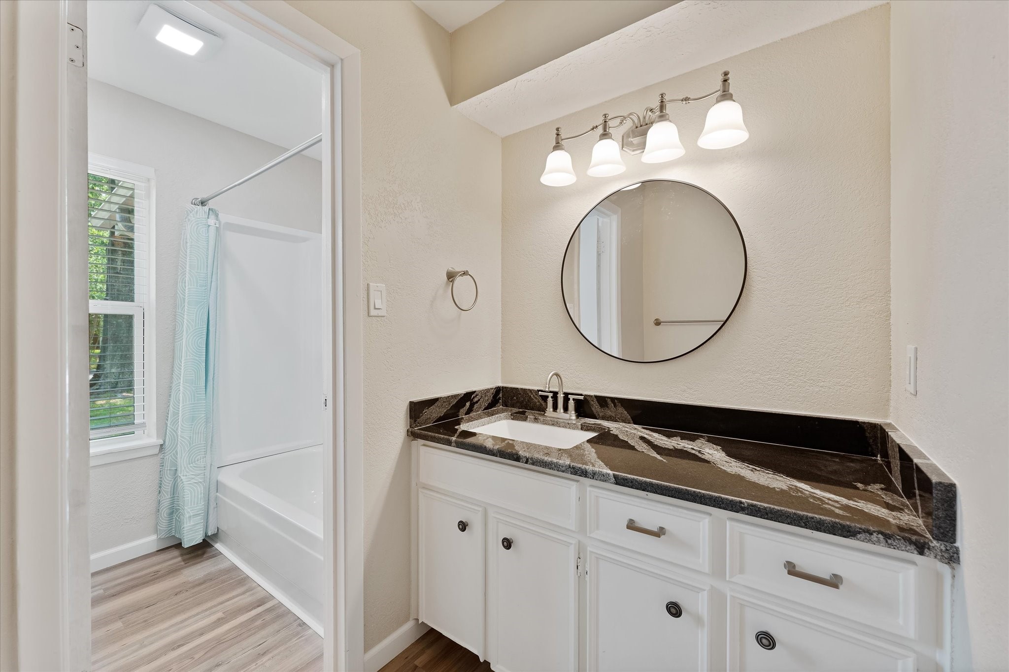 9863 Swan Court Conroe, TX 77385 - Photo 20 of 23