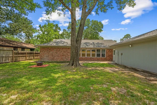 $274,900 | 9863 Swan Court, Conroe, TX 77385