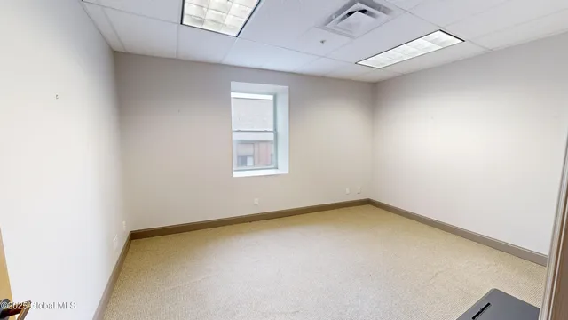 $18 | 11 South Street, Glens Falls, NY 12801