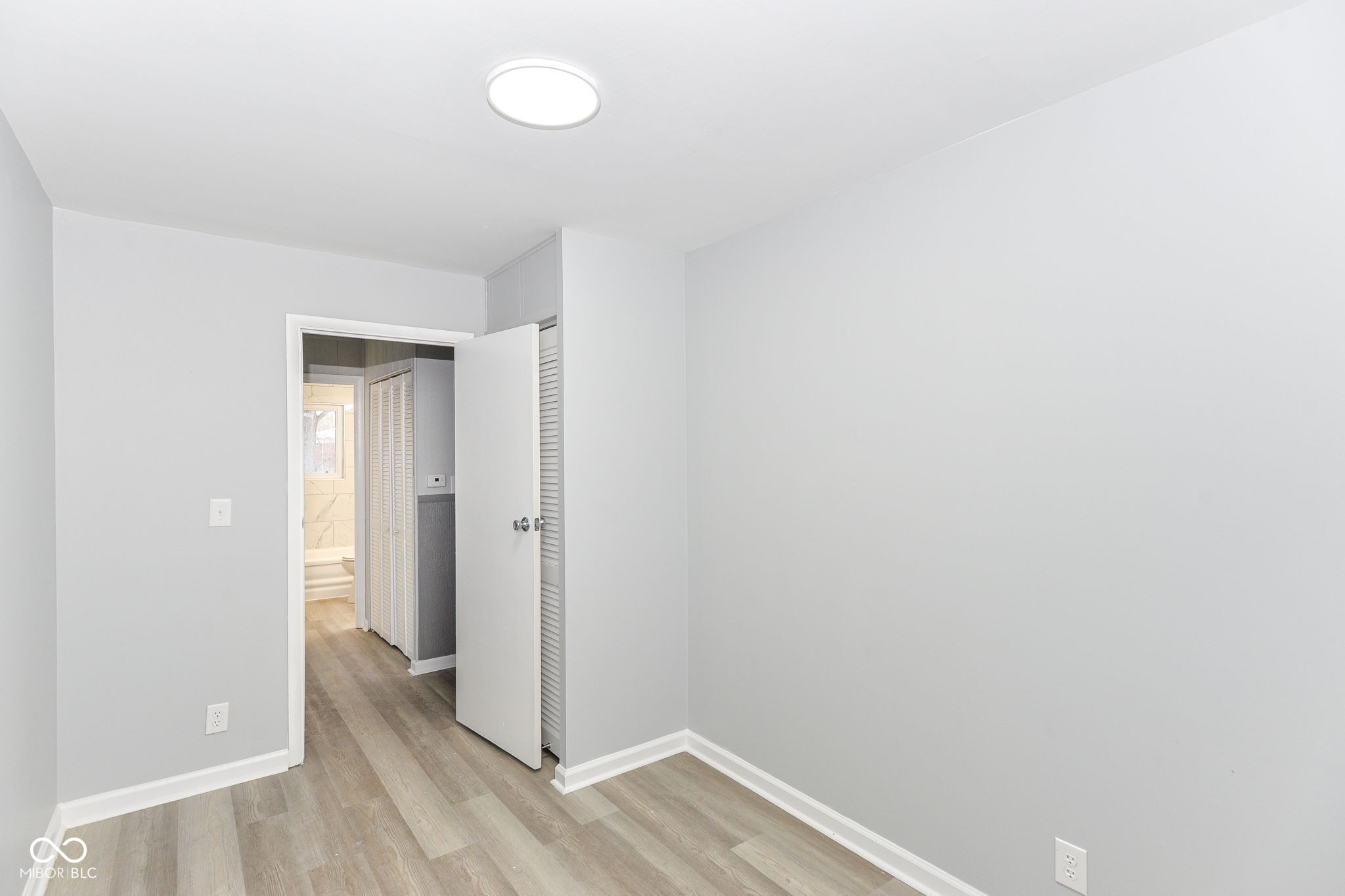 2625 Sickle Road Indianapolis, IN 46219 - Photo 18 of 29