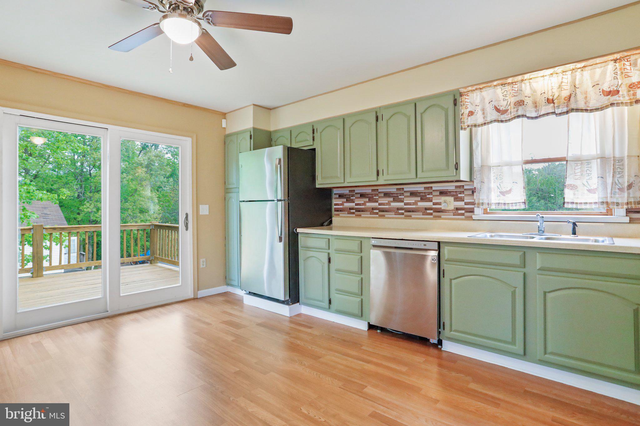 663 Aaron Mountain Road Castleton, VA 22716 - Photo 15 of 43