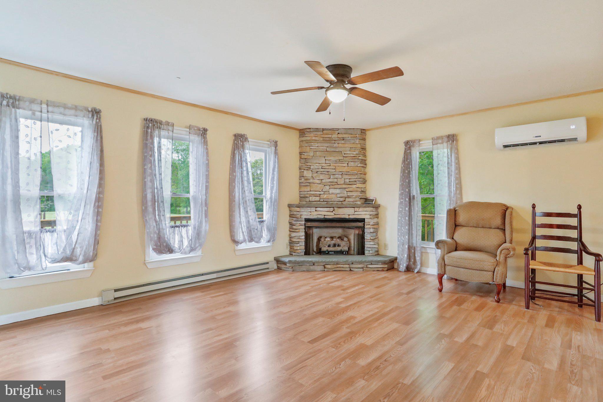 663 Aaron Mountain Road Castleton, VA 22716 - Photo 22 of 43