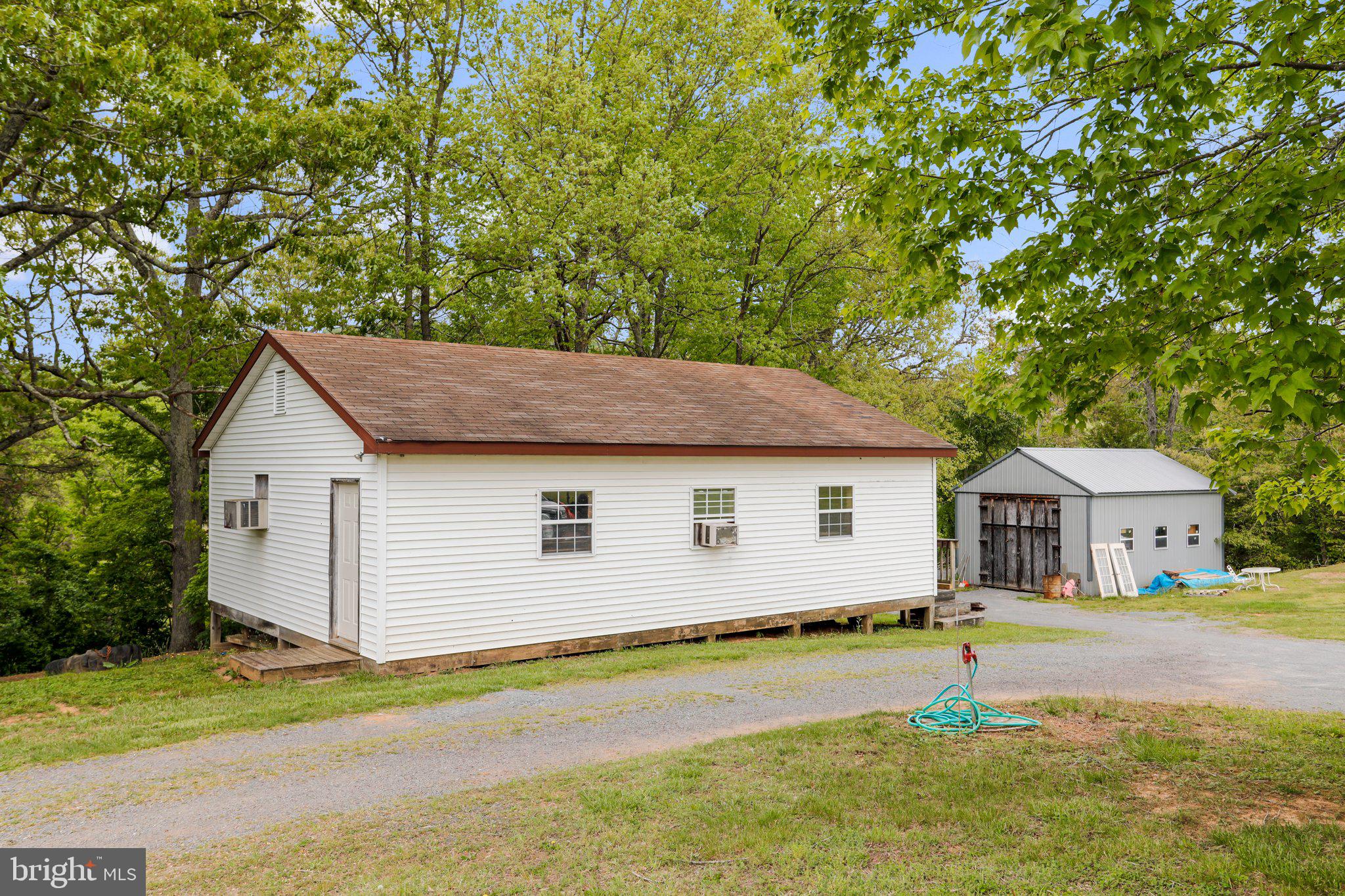 663 Aaron Mountain Road Castleton, VA 22716 - Photo 35 of 43
