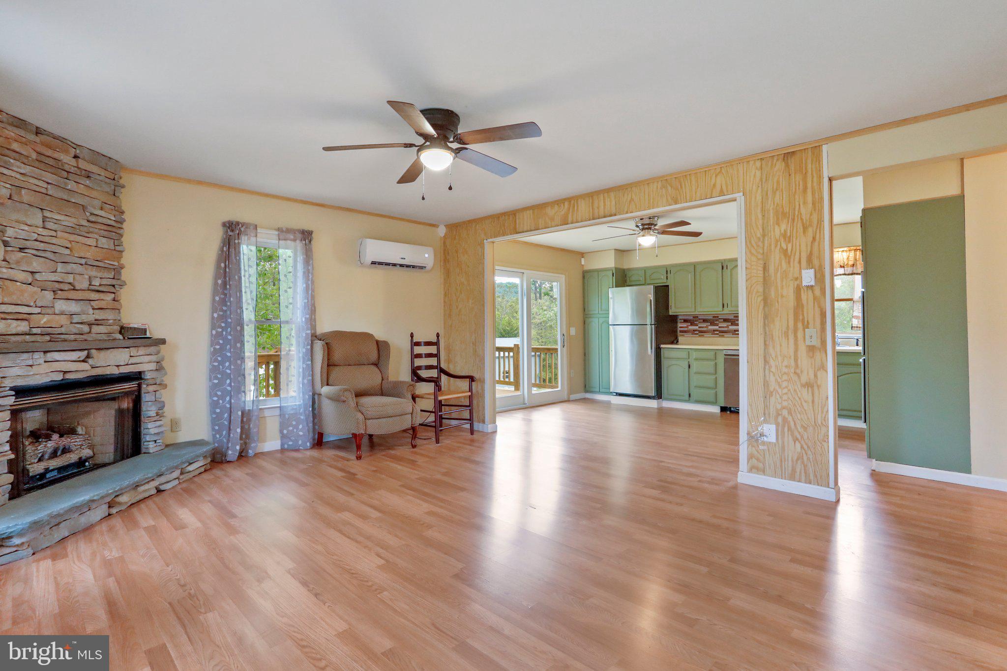 663 Aaron Mountain Road Castleton, VA 22716 - Photo 6 of 43