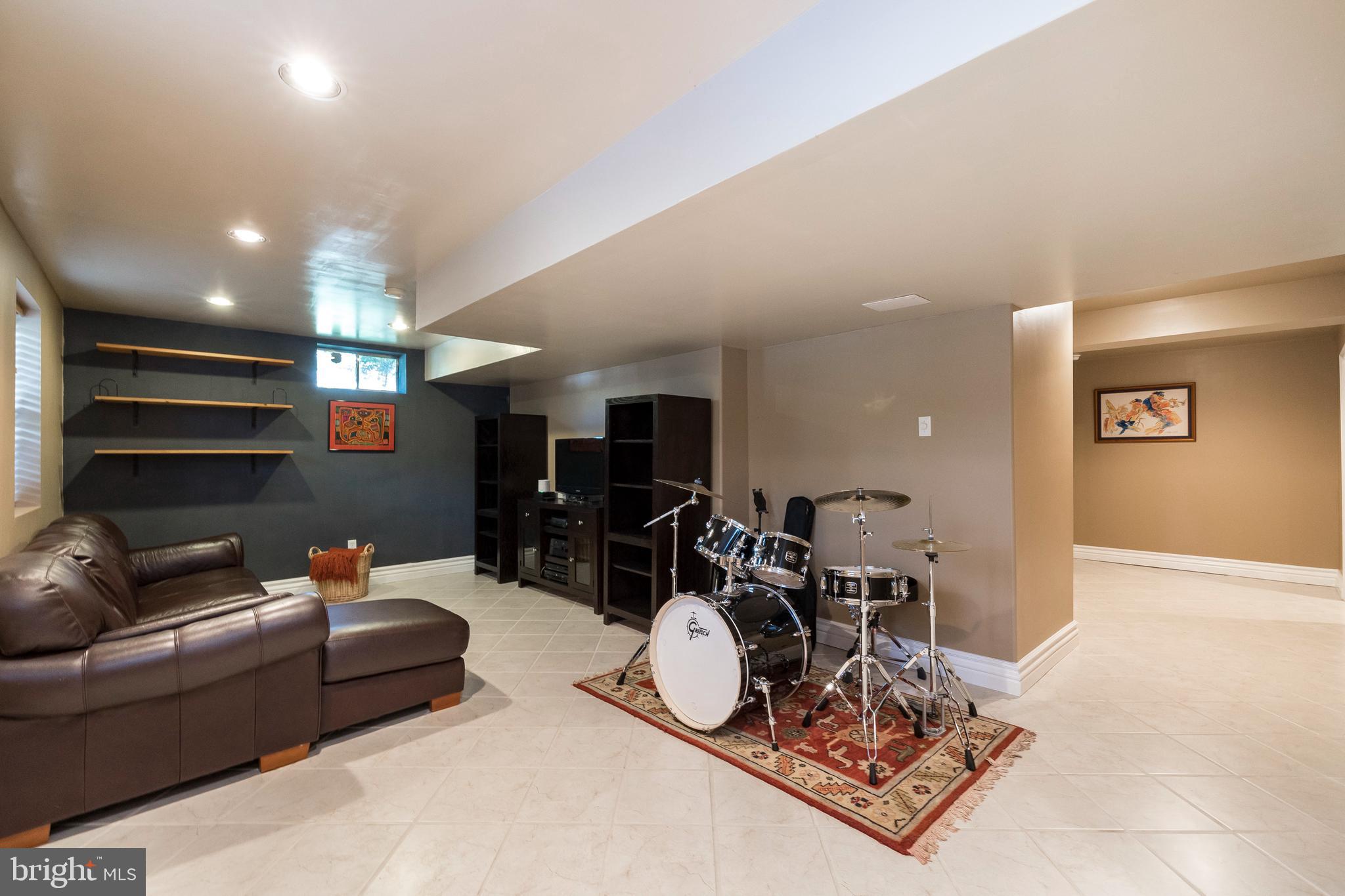 301 Doe Run Road Harleysville, PA 19438 - Photo 33 of 68 Entertainment Area in Basement