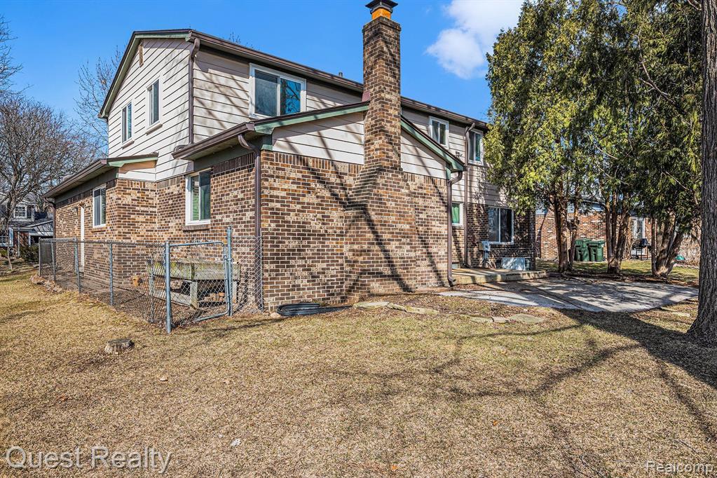 3095 Rolling Green Circle South Rochester Hills, MI 48309 - Photo 24 of 33